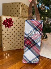 Load image into Gallery viewer, Holiday Plaid Wine Bag
